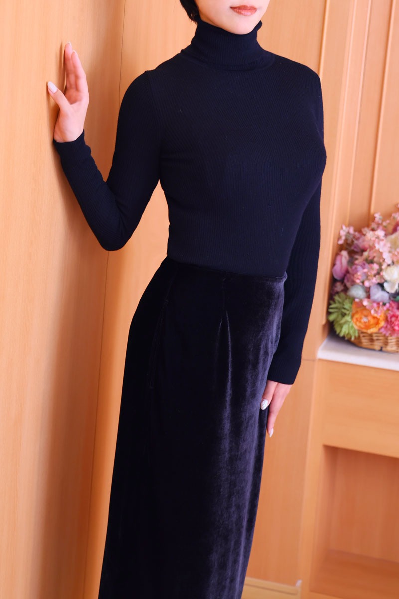 サムネイル4：成海 杏奈