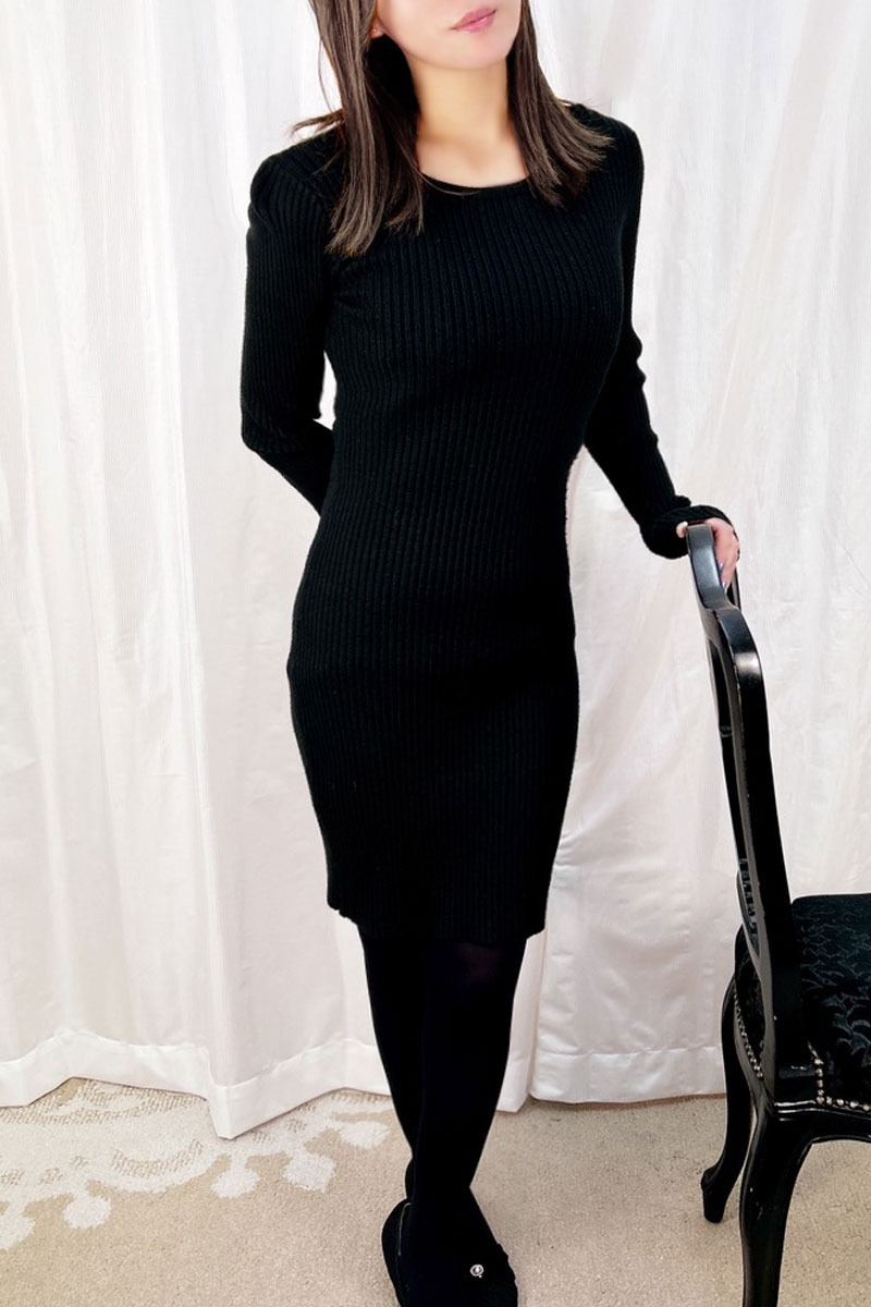 サムネイル2：吉村 琴音