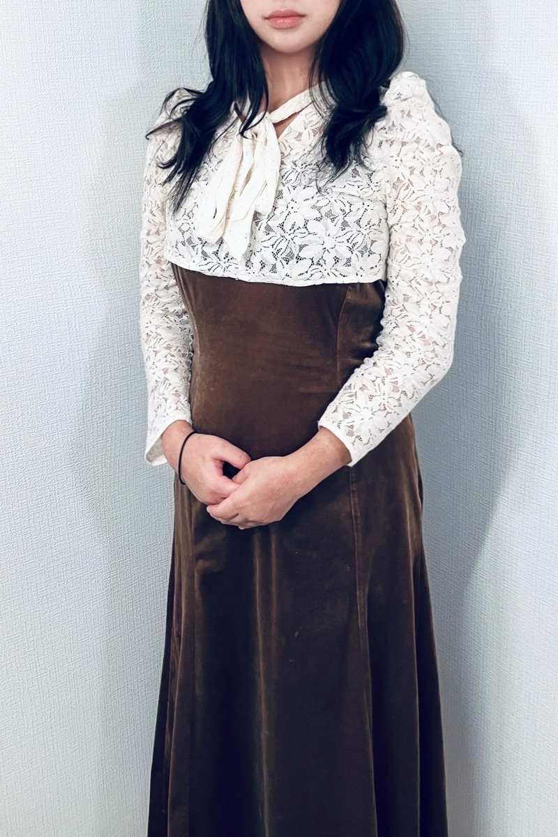 日高 まり(30)