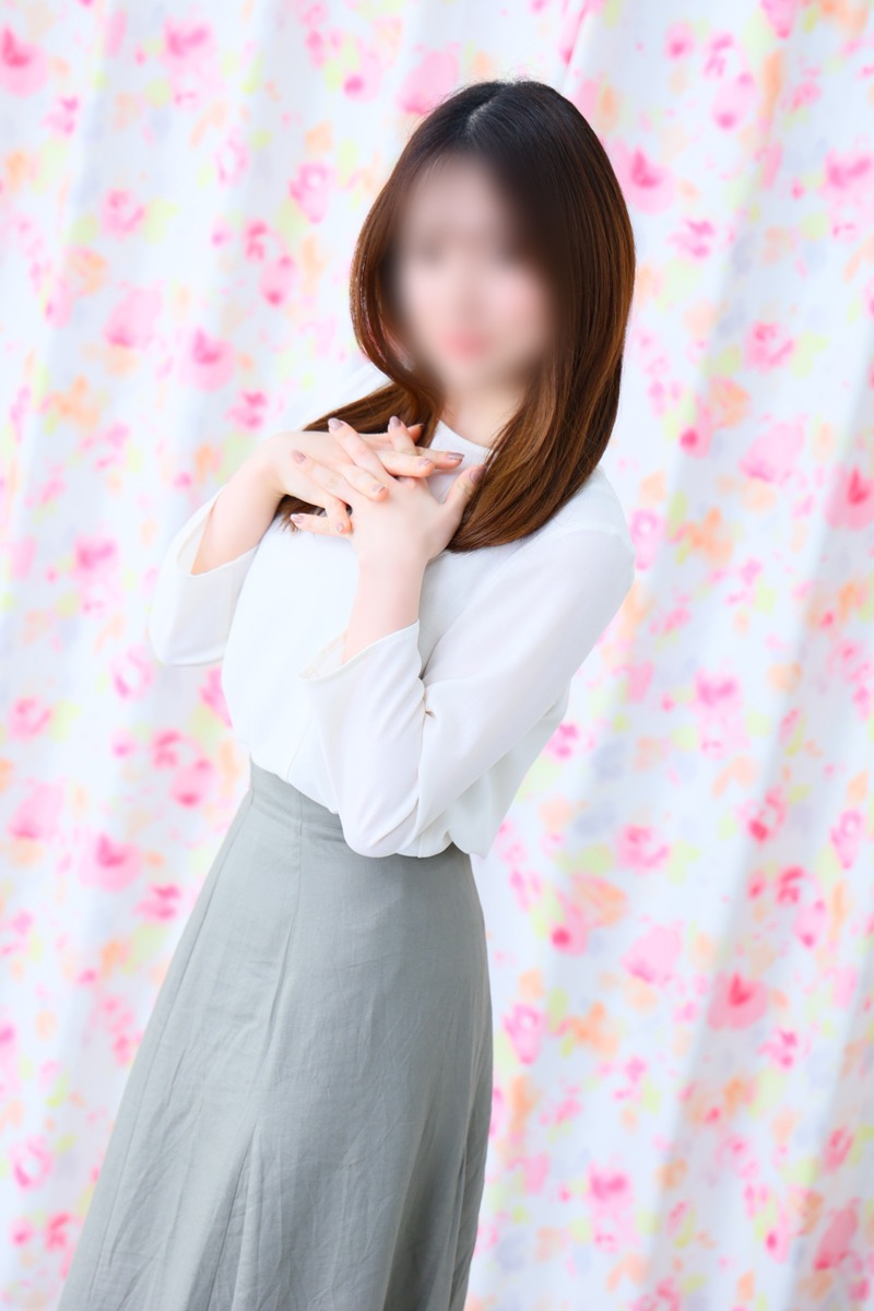 エナ(21)