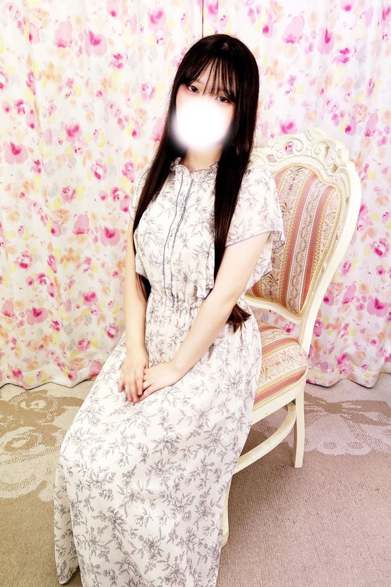 ララ(18)