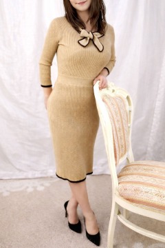 サムネイル1：岡田 奈美