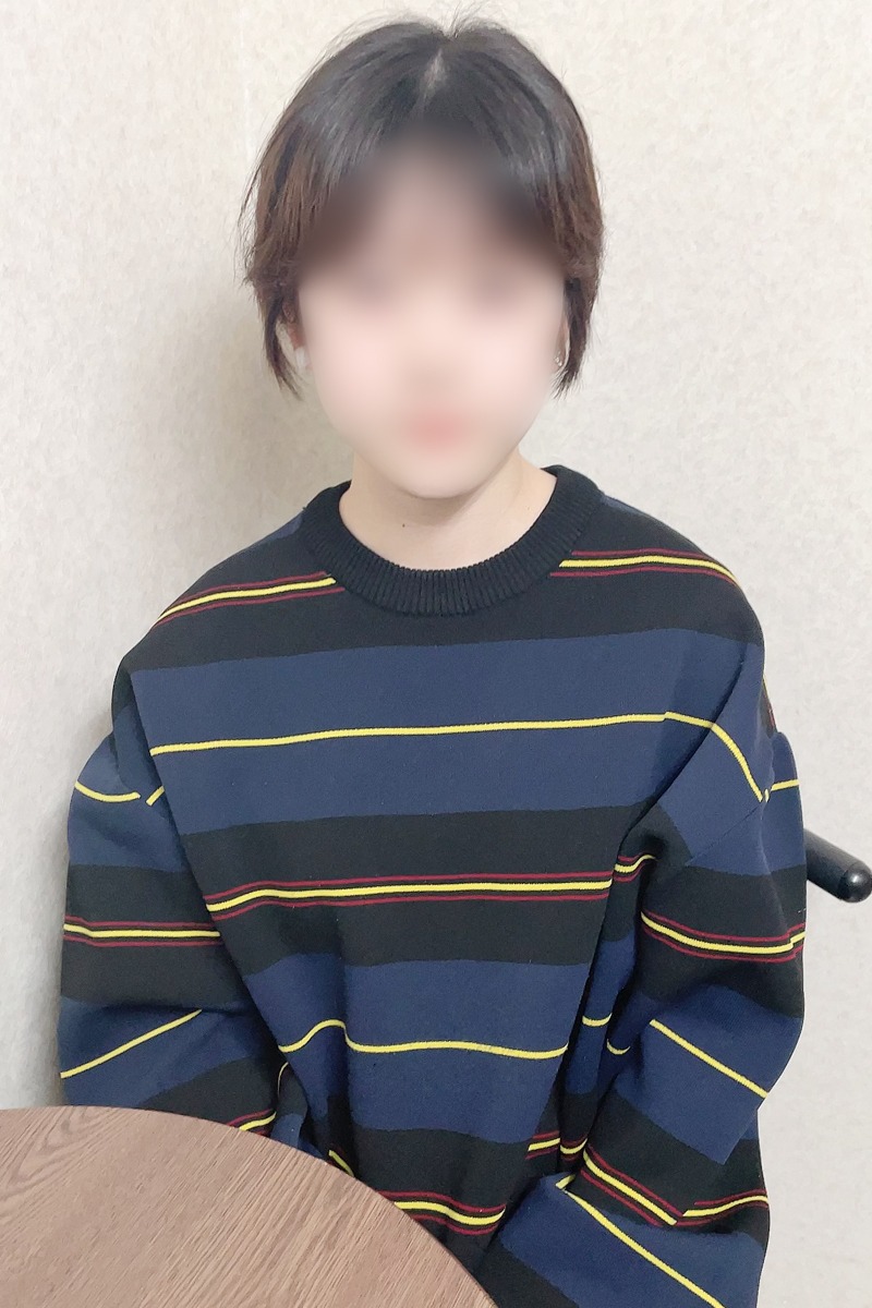 ヒナ(19)