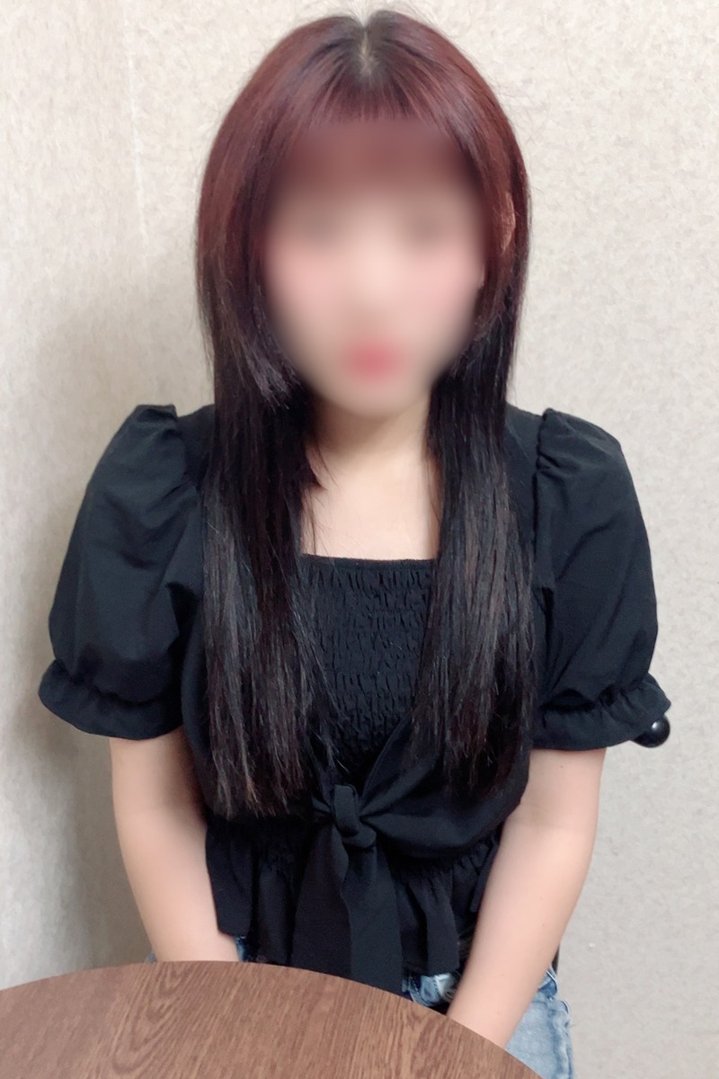 リン(19)