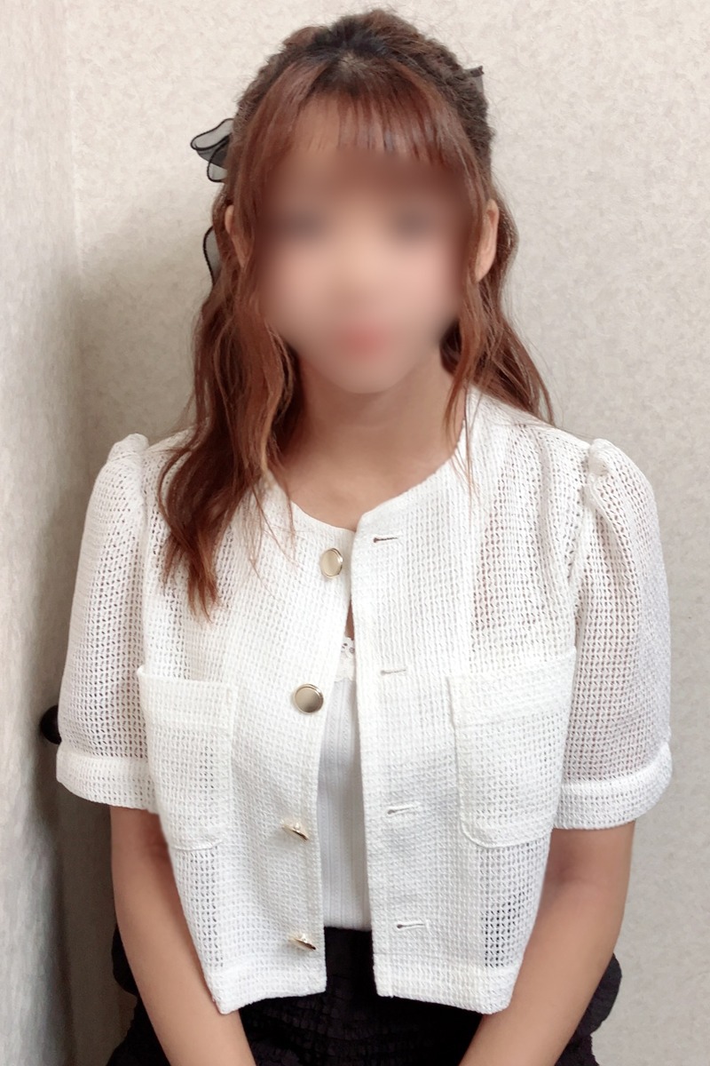 アム(20)