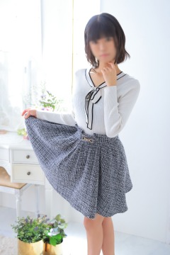 サムネイル3:カリナ