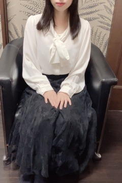 サムネイル1：立花 詩織