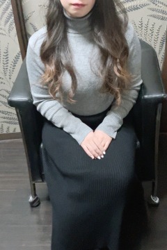 サムネイル1:矢口 琴音