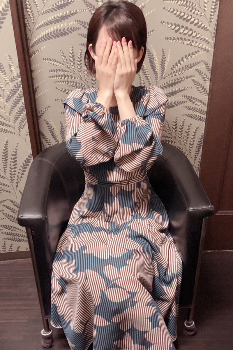 糸井 紫(33)