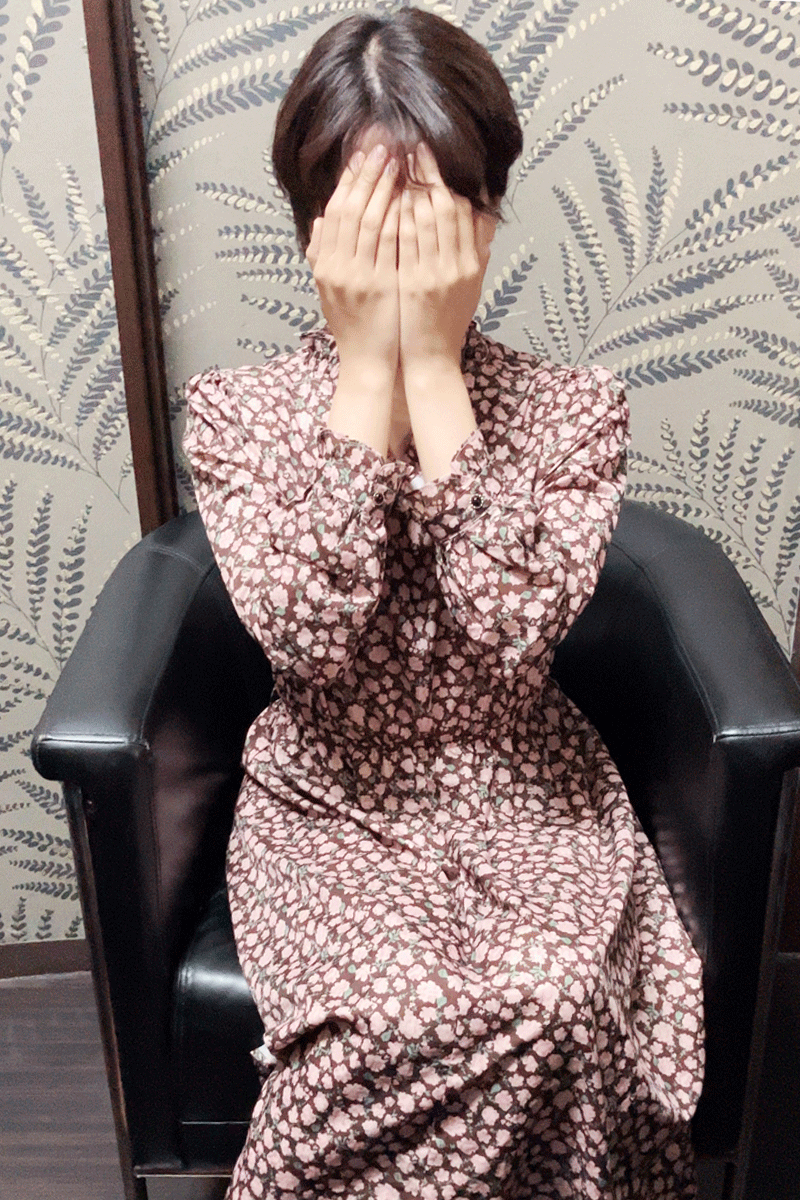 紺野 茜(36)